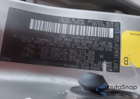 2003 Toyota Highlander Limited V6 z USA, uszkodzony, nr VIN JTEHF21A730146531